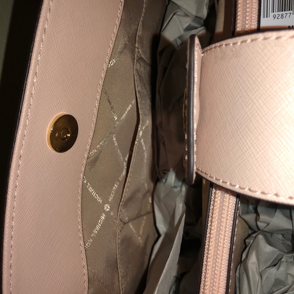 Michael Kors🔥SOFIA LARGE Floral Embroidered Tote - Picture 4 of 8